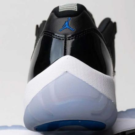 Nike Air Jordan 11 Retro Low Black and Varsity Royal ナイキ エアジョーダン11 レトロ ロー ブラック アンド バーシティロイヤル - VICTORIA SNKRS