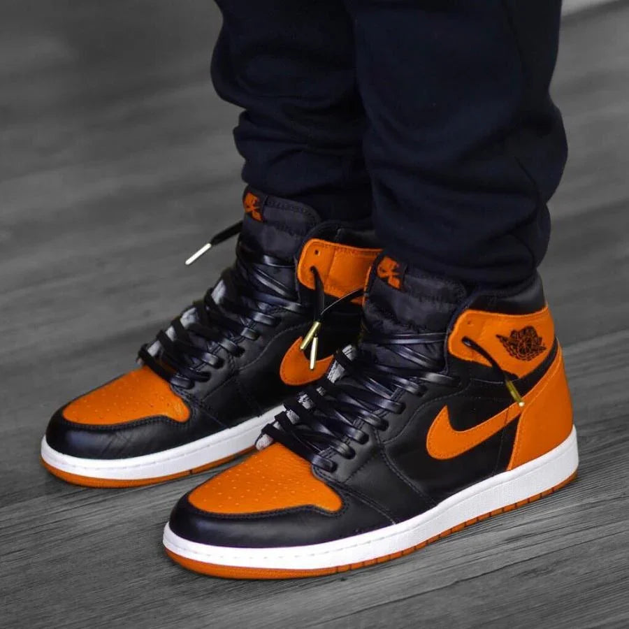 エアジョーダン1 シャッタードバックボード 3.0 NIKE AIR JORDAN 1 SHATTERED BACKBOARD 3.0 - 鑑定済レアスニーカー通販 Victoria SNKRS