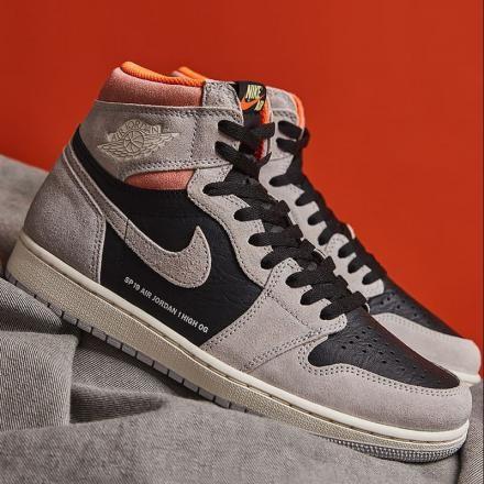エアジョーダン1 ナチュラルグレー ハイパークリムゾン NIKE AIR JORDAN 1 RETRO HIGH OG NEUTRAL GREY HYPER CRIMSON - VICTORIA SNKRS