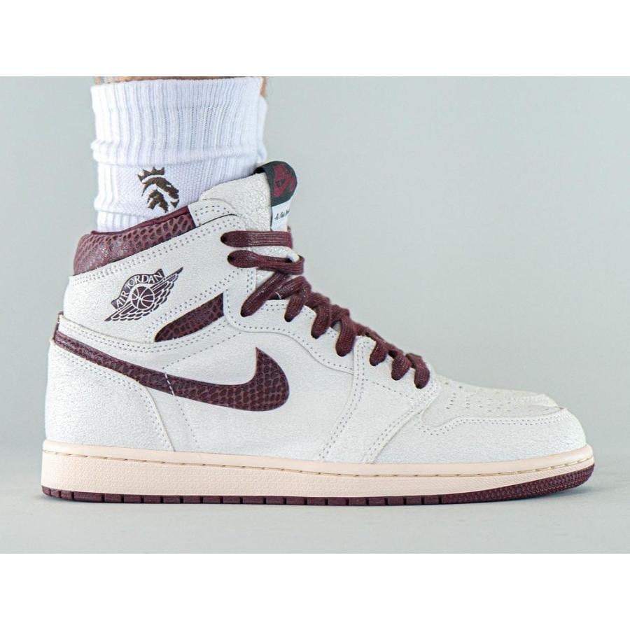 ア マ マニエール×ナイキ エアジョーダン1 レトロ ハイ OG セイルアンドバーガンディ A Ma Maniere×Nike Air Jordan 1 RETRO High OG Sail and Burgundy - VICTORIA SNKRS