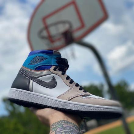 エアジョーダン 1 ハイ OG プロトタイプ NIKE AIR JORDAN 1 HIGH OG PROTOTYPE - VICTORIA SNKRS
