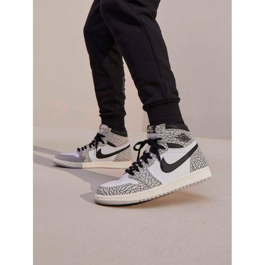 ナイキ エアジョーダン1 ハイ OG ホワイト セメント Nike Air Jordan 1 High OG White Cement - VICTORIA SNKRS