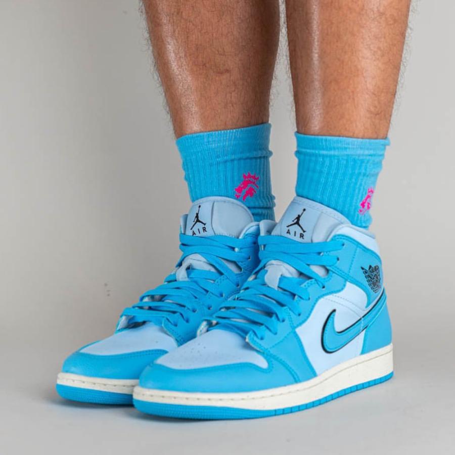 ナイキ ウィメンズ エアジョーダン1 ミッド SE ユニバーシティブルー Nike WMNS Air Jordan 1 Mid SE University Blue - VICTORIA SNKRS