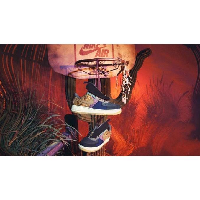 トラヴィス スコット ナイキ エアフォース1 ロー カクタスジャック TRAVIS SCOTT NIKE AIR FORCE 1 LOW CACTUS JACK ナイキ - VICTORIA SNKRS