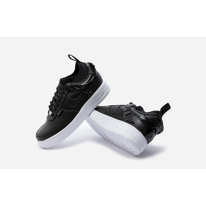 アンダーカバー×ナイキ エアフォース1 ロー ブラック UNDERCOVER×Nike Air Force 1 Low Black - VICTORIA SNKRS
