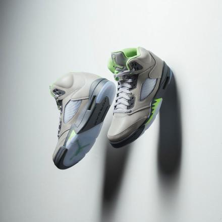エアジョーダン5 グリーンビーン 2022 Nike Air Jordan 5 Green Bean 2022 - VICTORIA SNKRS