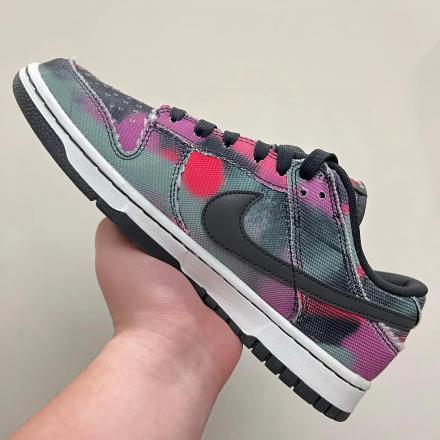 ダンクロー グラフィティ ピンク ブラック Nike Dunk Low Graffiti Pink Black - VICTORIA SNKRS