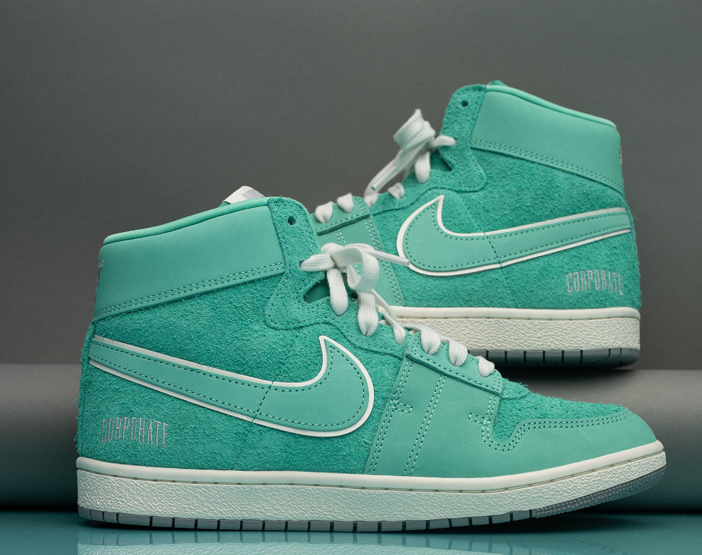 コーポレート × ナイキ エアシップ SP ライトメンタ Corporate × Nike Air Ship SP Light Menta - VICTORIA SNKRS