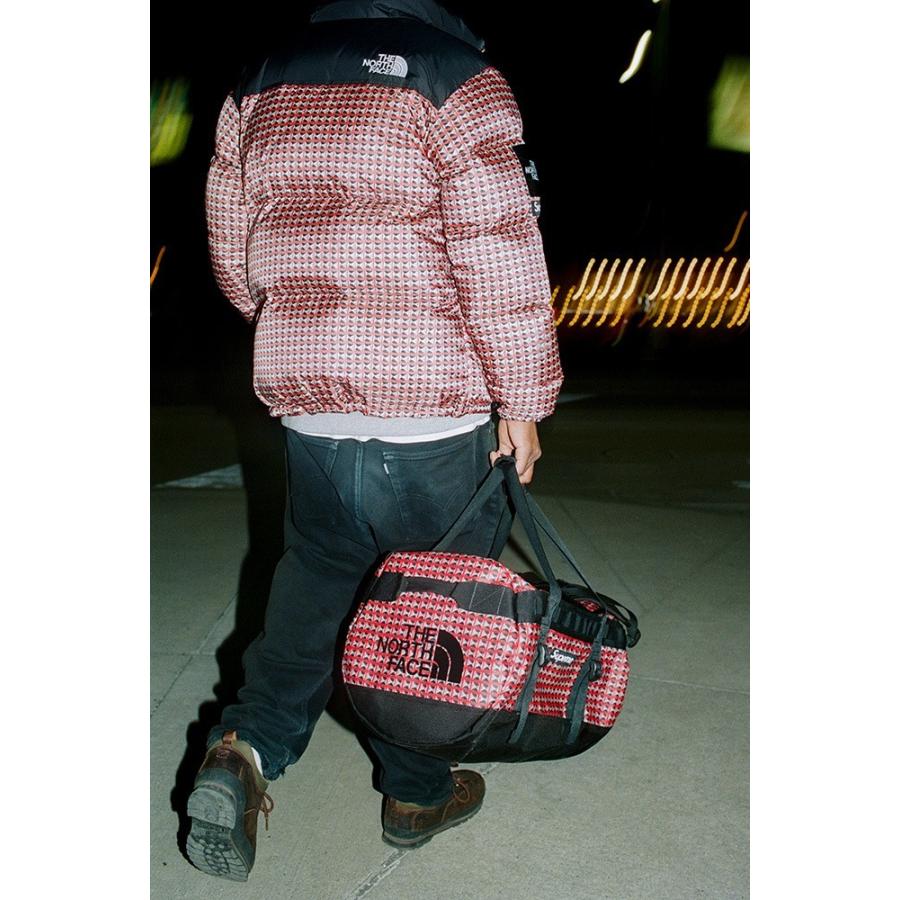 シュプリーム ザノース フェイス スタッズ ヌプシ ジャケット レッド Supreme The North Face Studded Nuptse Jacket Red - VICTORIA SNKRS