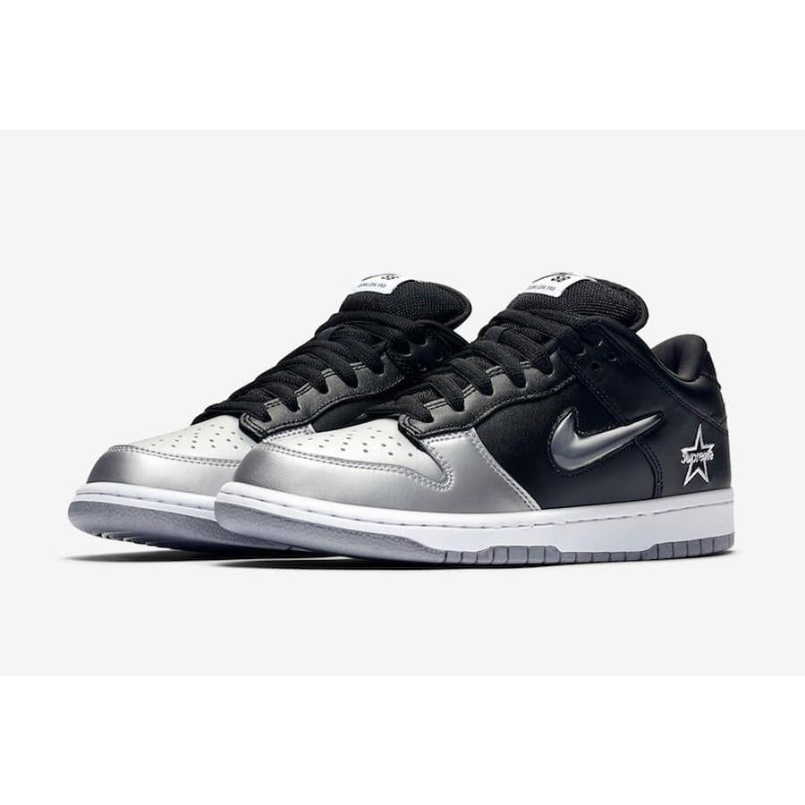 シュプリーム × ナイキ ダンク ロー SUPREME×NIKE DUNK LOW ナイキ - VICTORIA SNKRS