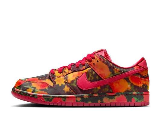 The Wizard of Oz × Nike SB Dunk Low Poppy Field オズの魔法使い × ナイキ SB ダンク ロー ポピーフィールド - VICTORIA SNKRS