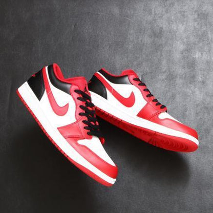 エアジョーダン1 ロー ALT ブルズ Nike Air Jordan 1 Low ALT Bulls - VICTORIA SNKRS