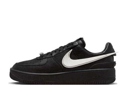 アンブッシュ×ナイキ エアフォース1 ロー ブラック AMBUSH×Nike Air Force 1 Low Black - VICTORIA SNKRS