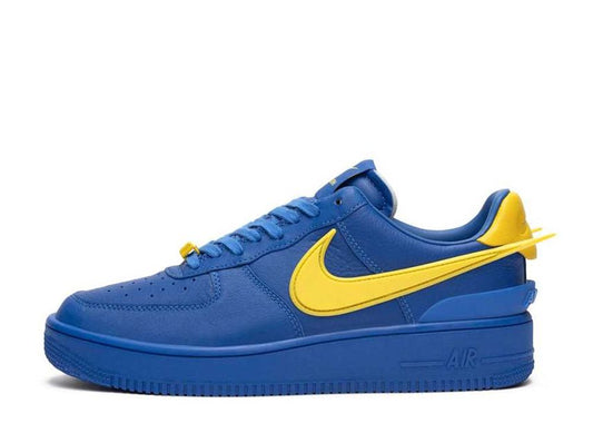 アンブッシュ×ナイキ エアフォース1 ロー ゲームロイヤル アンド ヴィヴィッドサルファー AMBUSH×Nike Air Force 1 Low Game Royal and Vivid Sulfur - VICTORIA SNKRS