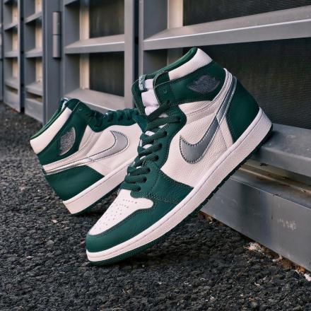 ナイキ エアジョーダン1 ハイ OG ゴージ グリーン Nike Air Jordan 1 High OG Gorge Green - VICTORIA SNKRS