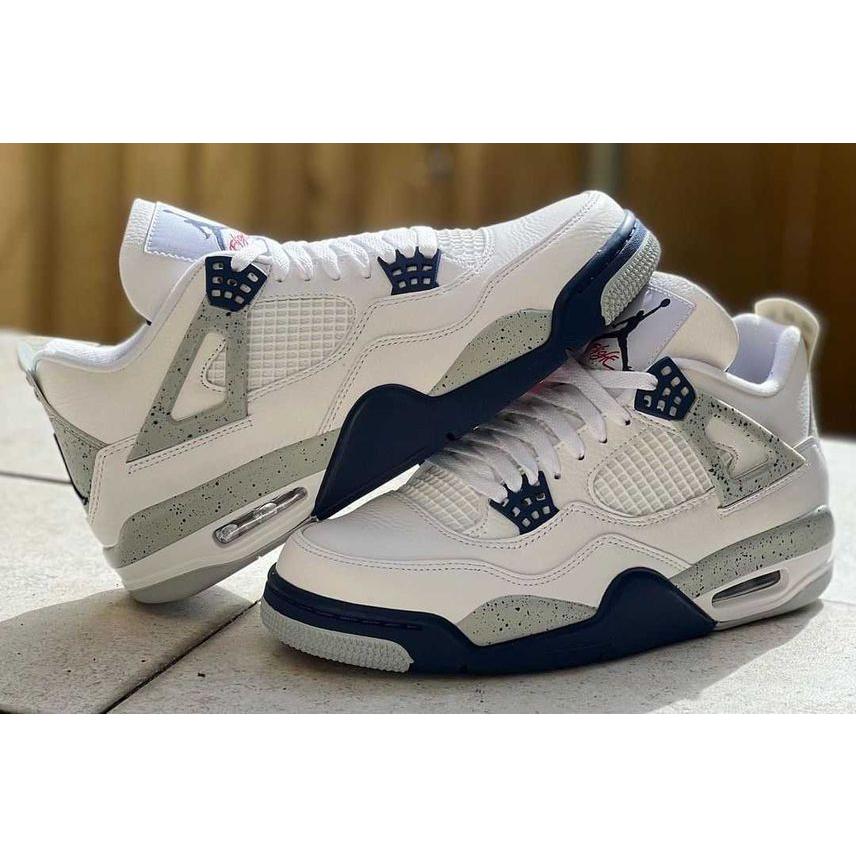 ナイキ エアジョーダン4 ミッドナイトネイビー Nike Air Jordan 4 Midnight Navy - VICTORIA SNKRS