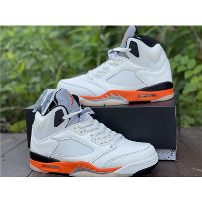 エアジョーダン5 オレンジブレイズ Nike Air Jordan 5 Orange Blaze - VICTORIA SNKRS