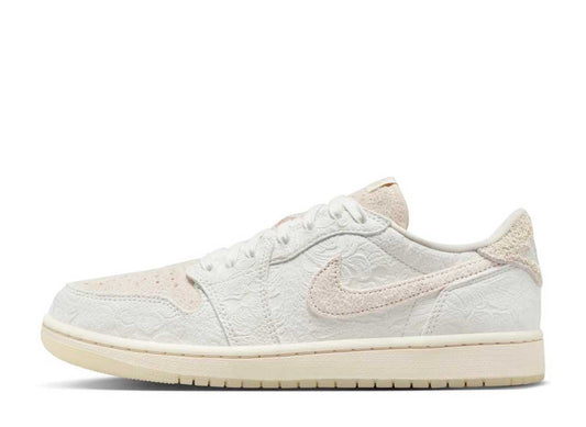 Chris Paul × Nike Air Jordan 1 Low OG Light Cream and Sail クリス・ポール × ナイキ エアジョーダン1 ロー OG ライトクリーム アンド セイル - VICTORIA SNKRS