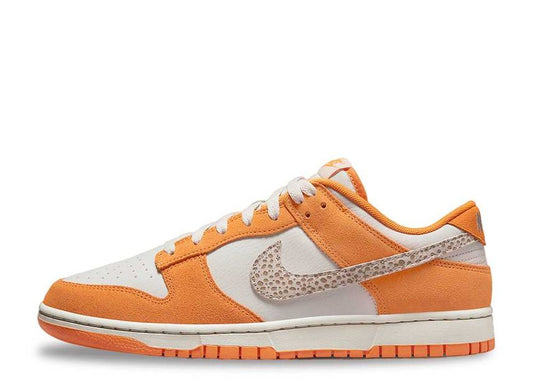 ナイキ ダンク ロー サファリスウッシュ カムクワット Nike Dunk Low Safari Swoosh Kumquat - VICTORIA SNKRS