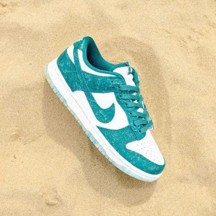 ウィメンズ ダンク ロー オーシャン Nike WMNS Dunk Low Ocean - VICTORIA SNKRS