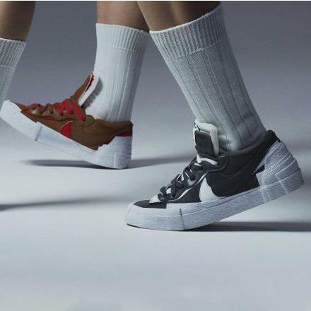 Nike sacai blazer low gray靴/シューズ