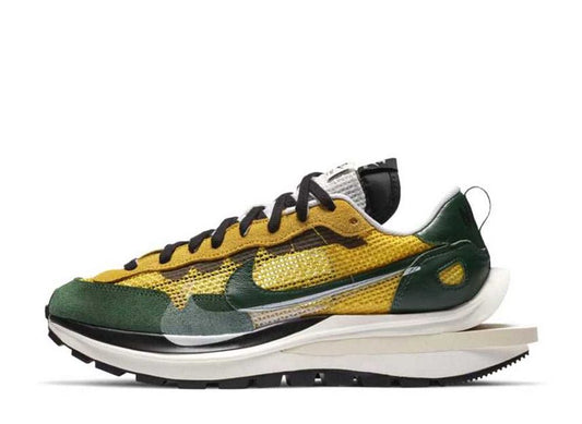 サカイ×ナイキ ヴェイパー ワッフル ツアーイエロー スタジアムグリーン-セイル SACAI×NIKE VAPOR WAFFLE YELLOW STADIUM GREEN-SAIL - VICTORIA SNKRS