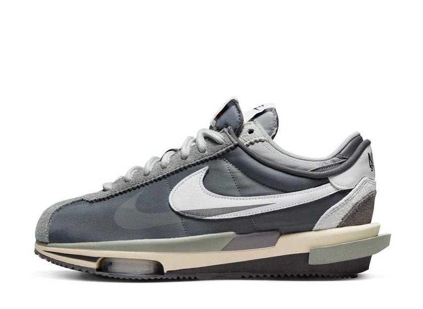 サカイ×ナイキ ズーム コルテッツ アイアングレー sacai×Nike Zoom Cortez Iron Grey - VICTORIA SNKRS