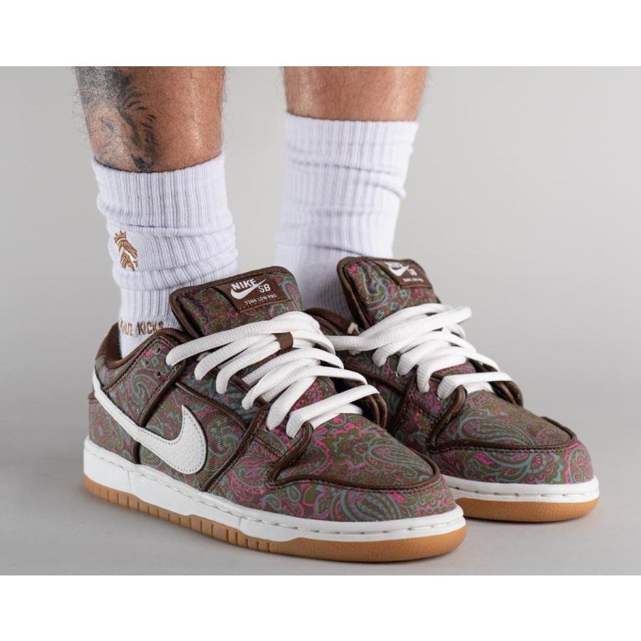 SB ダンク ロー PRM ブラウンペイズリー Nike SB Dunk Low PRM Brown Paisley