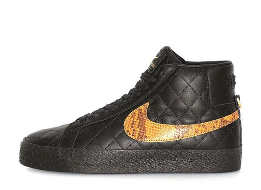 シュプリーム×ナイキ SB ブレーザー ミッド ブラック Supreme×Nike SB Blazer Mid Black - VICTORIA SNKRS