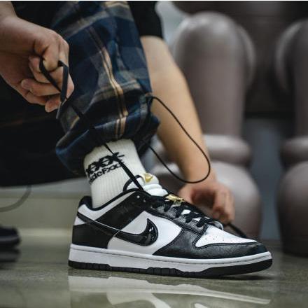 ダンク ロー レトロ SE ワールドチャンプ Nike Dunk Low Retro SE World Champ Black and White - VICTORIA SNKRS